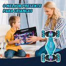 Carro acrobático RC 4WD 360 °   Carro de escalada rotativo 2.4g, carro de controle remoto sem fio, brinquedo para menino, veículo elétrico, presente com música e luz